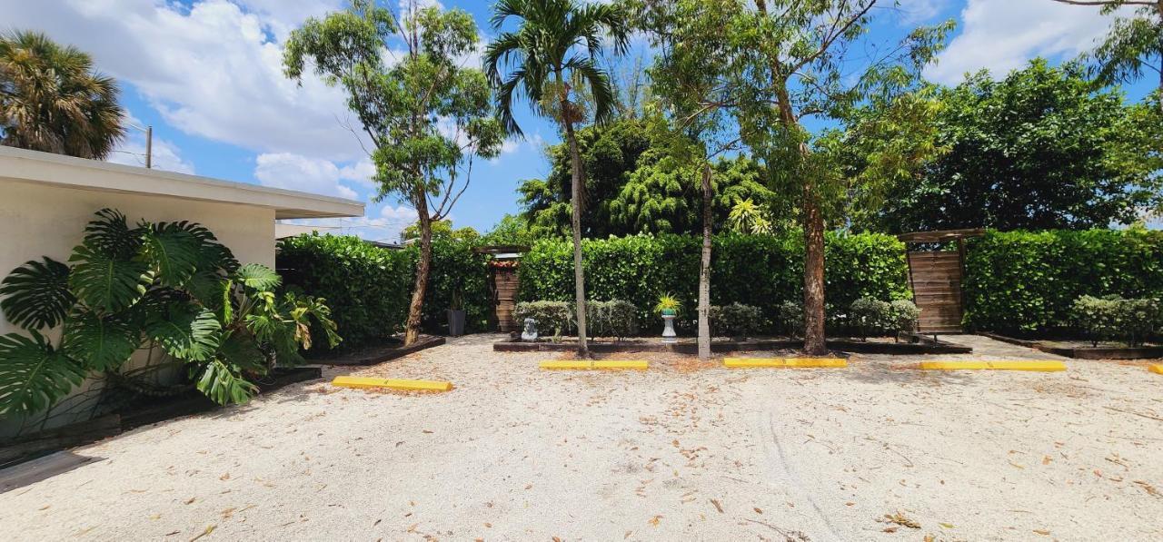 Private Aparment In The Hard Of Miami Unit # 6 Appartement Opa-locka